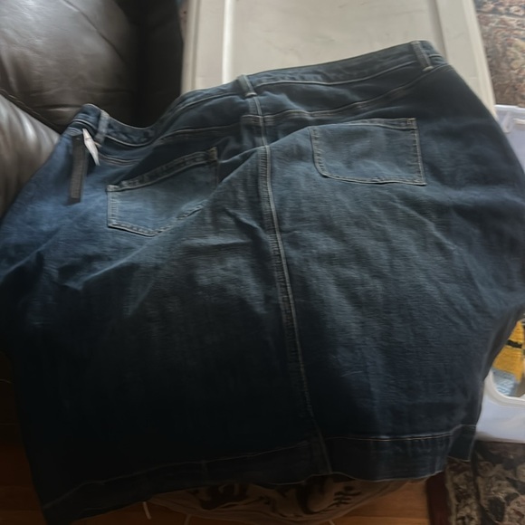 Talbots denim skirt - Picture 6 of 6